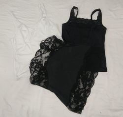 IQ0300 Y2K black & White Slip Tops
- 10 pieces