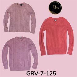 Pink Cable Knit Sweater – Warmth Meets Early 2000s..