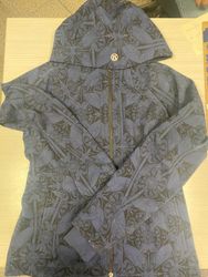 Mixed bundle Lululemon