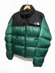 700,800 The North Face Puffers