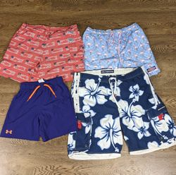 Branded sport shorts mix