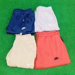 Pantalons et Capri Nike