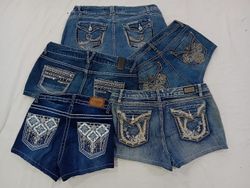 IQ0666 Y2K Grunge-Stil upcyclete Mini-Shorts