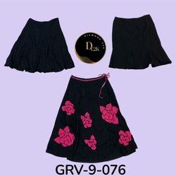 Trendy Black Printed Cotton Skirt – Y2K Inspired F..