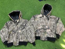 Rework Stil Carhartt Hoodie Jacke Dschungelprint
