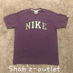 本物のNike Tシャツ