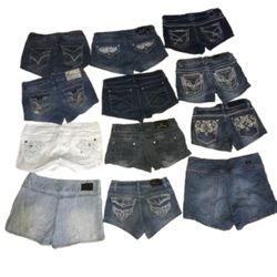 mini ladies shorts