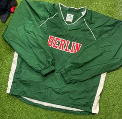 Pull Over Nylon Jacket