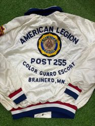 Light weight nylon jacket