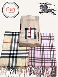 T1657 Burberry Scarves Shawls