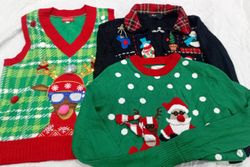 IQ0874 Y2K Retro Christmas Glow Sweaters