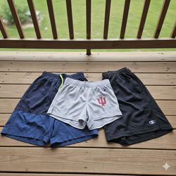 AV-0082 Champion Shorts