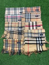 Écharpes Burberry beiges de marque