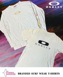 Oakley bedruckte T-Shirts