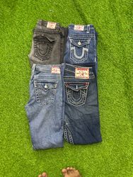 True religion woman’s flared jeans