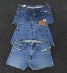 Levi’s abgeschnittene Shorts