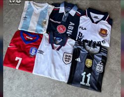 本物のヴィンテージフットボールジャージ