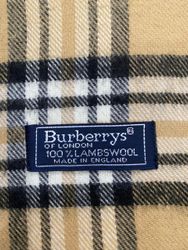 Luxuriöser Burberry-Schal