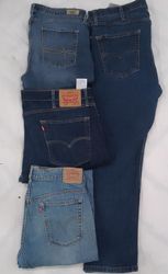 CRZ0080 Vintage Levi’s Blue Jeans