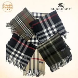 Burberry Scarve