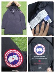Canada Goose puffer Jackets