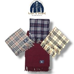 Burberry scarve