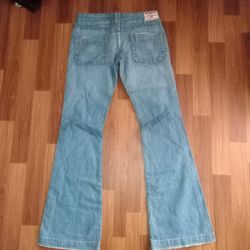 True Religion Jeans miss me jeans rock revival jea..