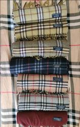 Y2K Burberry scarve