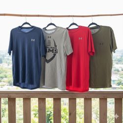 AV-0124 Under Armour T-Shirts
