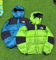 The North Face Puffers 16 PCs