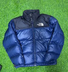 The North Face Puffers 11 PCs