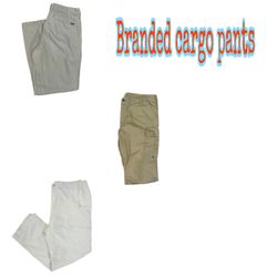 Pantaloni cargo di marca