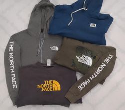 CRZ0196 Vintage TNF Outdoor Essentials – Hoodie/Sw..