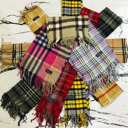 Cachecóis Burberry Premium