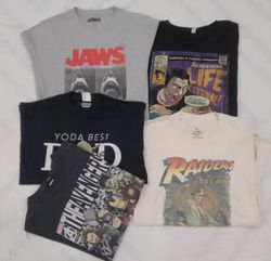 ZV0238  Movie/show printed T shirt