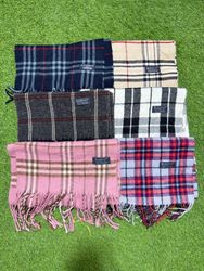 Lenços Burberry de marca 037