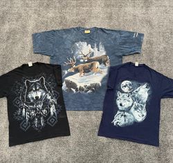 Camisetas vintage com estampas de animais