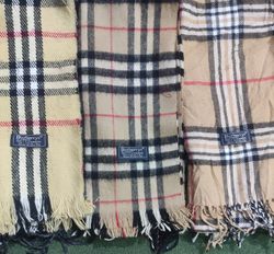 Cachecóis Burberry