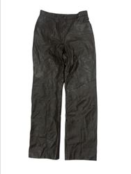 Md04 -Pantalon en cuir -5p