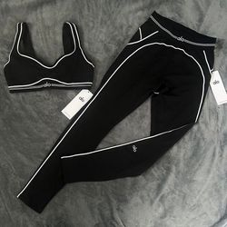 Alo and vuori mix items