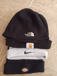 Carhartt & mixed beanie