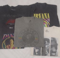 CRZ0432 Mixed Artist T-Shirts