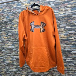 AV-0169 Under Armour Hoodies