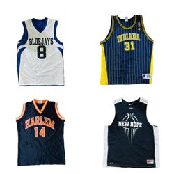 Maglie da basket con marchio