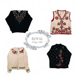 Vintage/ Y2K Christmas Vibes Knits(E)