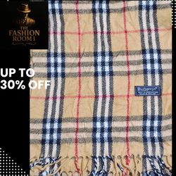 Cachecóis Burberry cor bege