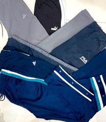 Pantaloni sportivi con logo