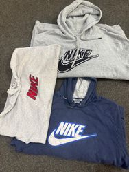 nike hoodie