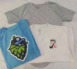 ZV0540  Vintage Adidas T-Shirt Bundle