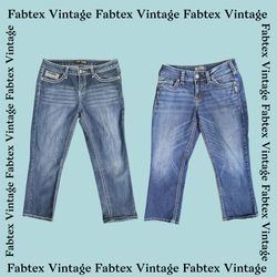 (FV-269) Y2K Denim Capri Detalhes decorativos no b..